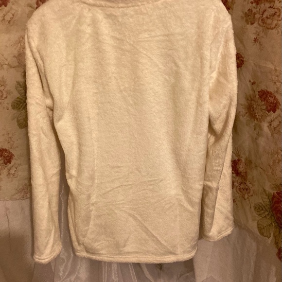 NWT Pullover Sweater - Picture 5 of 6